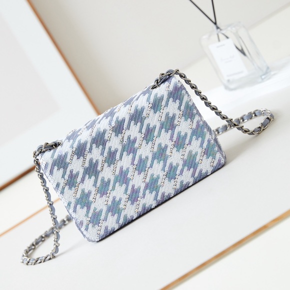 Chic Patterned Chain Shoulder Bag - Picture 4 of 7